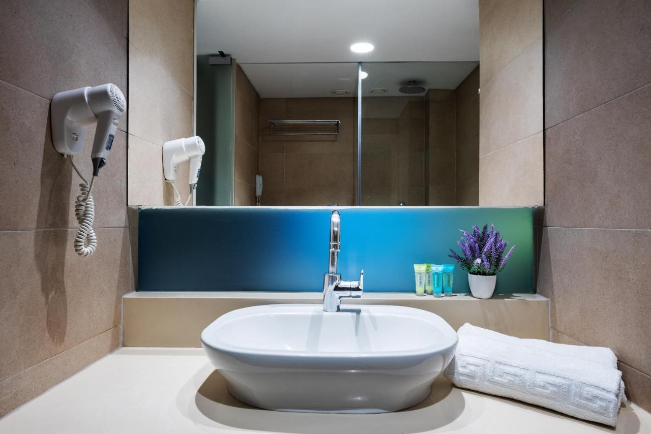 Rhodes City Angela Downtown Hotel מראה חיצוני תמונה