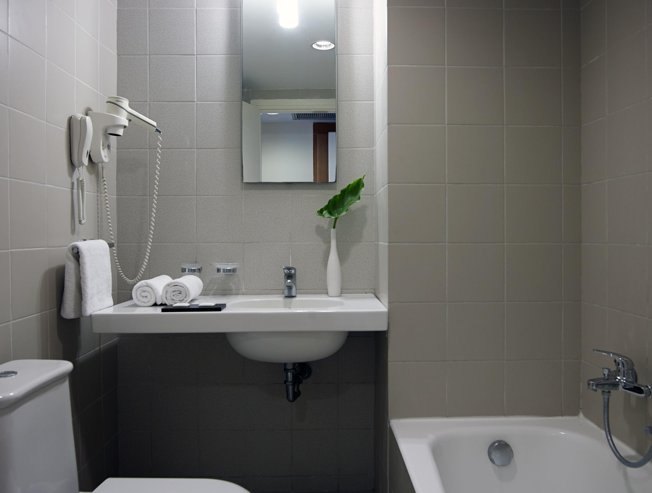 Rhodes City Angela Downtown Hotel מראה חיצוני תמונה