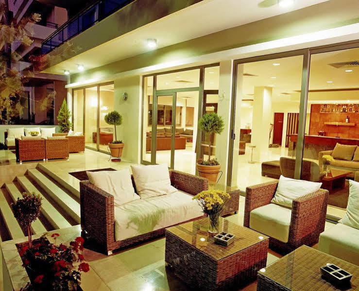 Rhodes City Angela Downtown Hotel מראה חיצוני תמונה